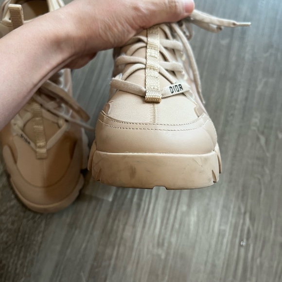 Dior D-Connect sneakers - Picture 8 of 14